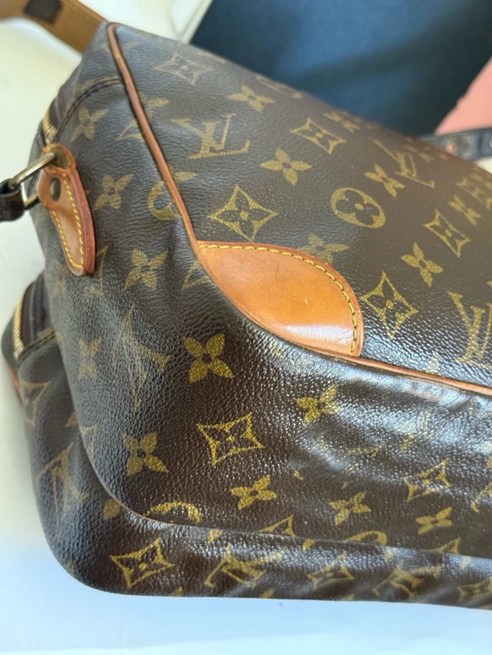 Louis Vuitton Nile Monogram Canvas Messenger Bag - Picture 8 of 14